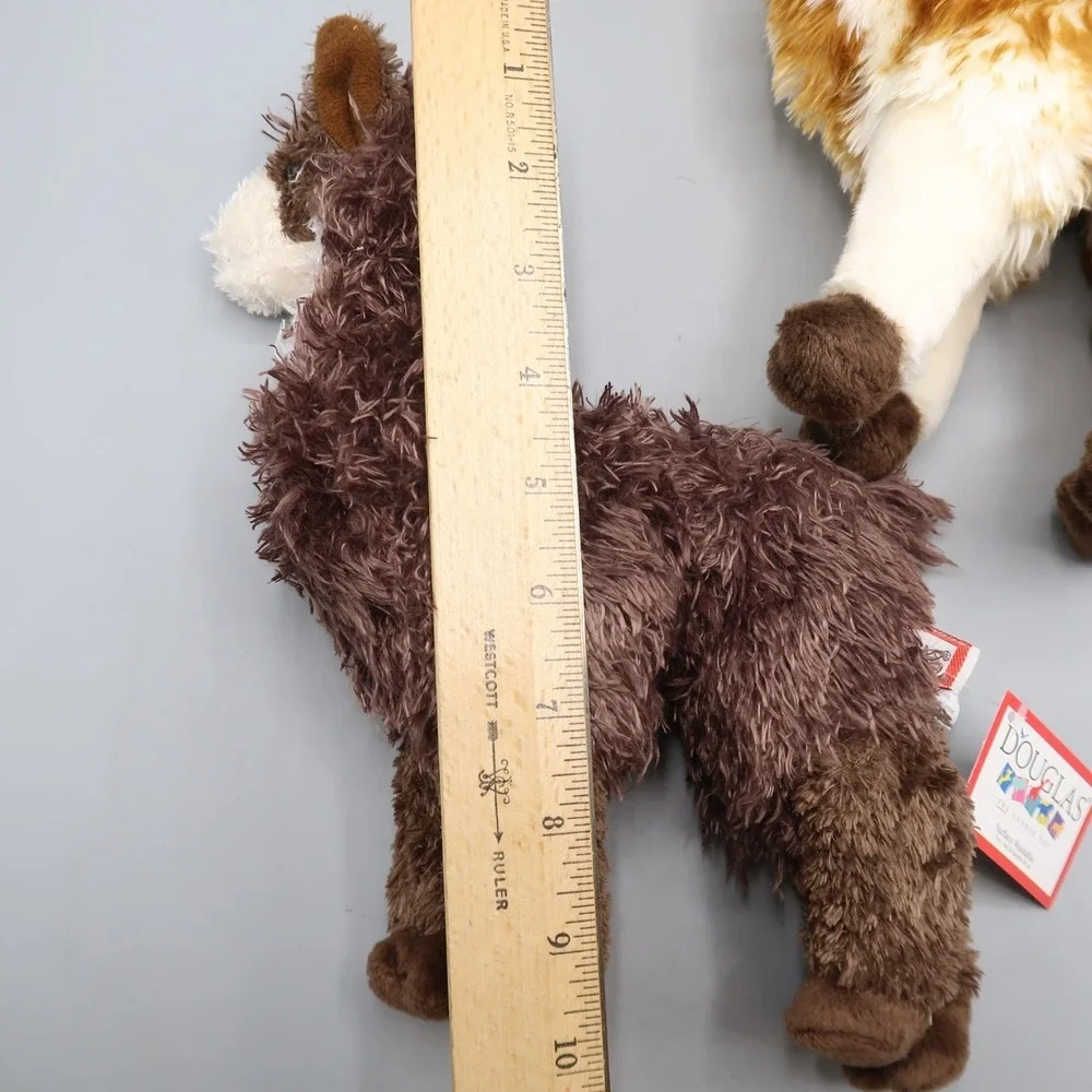 2x DOUGLAS Toys Plush LLAMAS Alpacas Brown Tan White 10